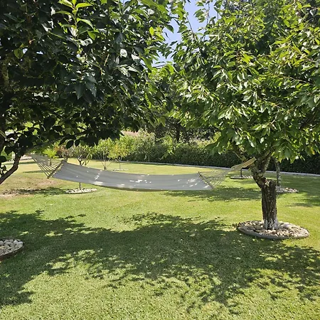 Brook House Tatil Evi *