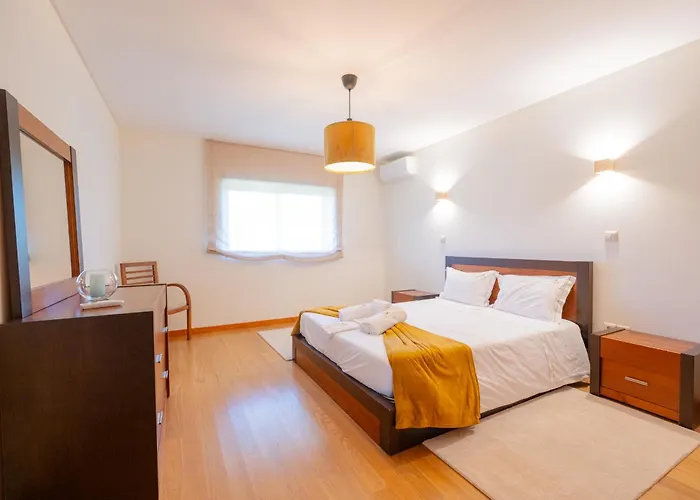 בית נופש Brook House